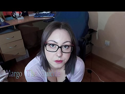 ❤️ Une fille sexy avec des lunettes suce profondément un gode devant la caméra ❤❌ Porno de qualité at fr.pornovore.ru